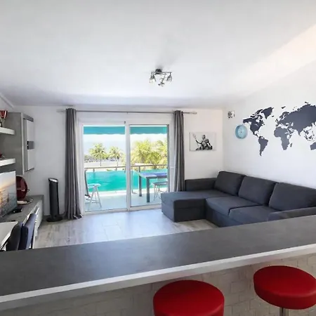 아파트 Poseidon - Stunning Ocean & Pool View Terrace 산미겔데아보나
