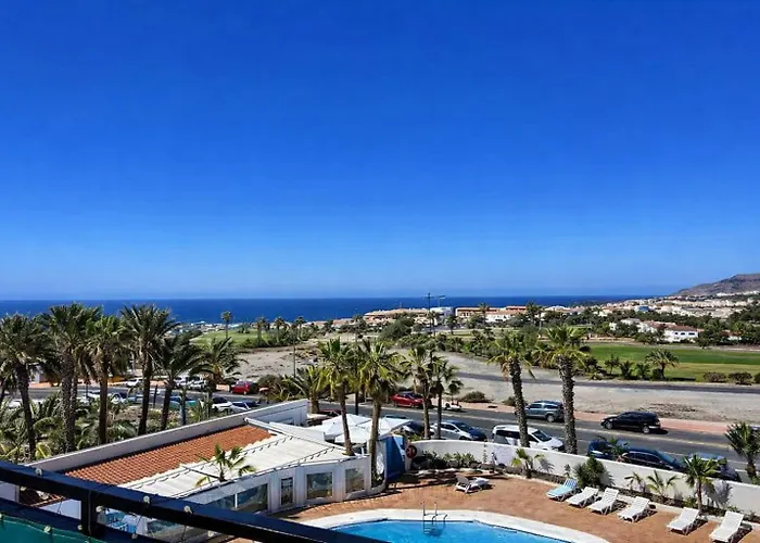 Apartment Poseidon - Stunning Ocean & Pool View Terrace *